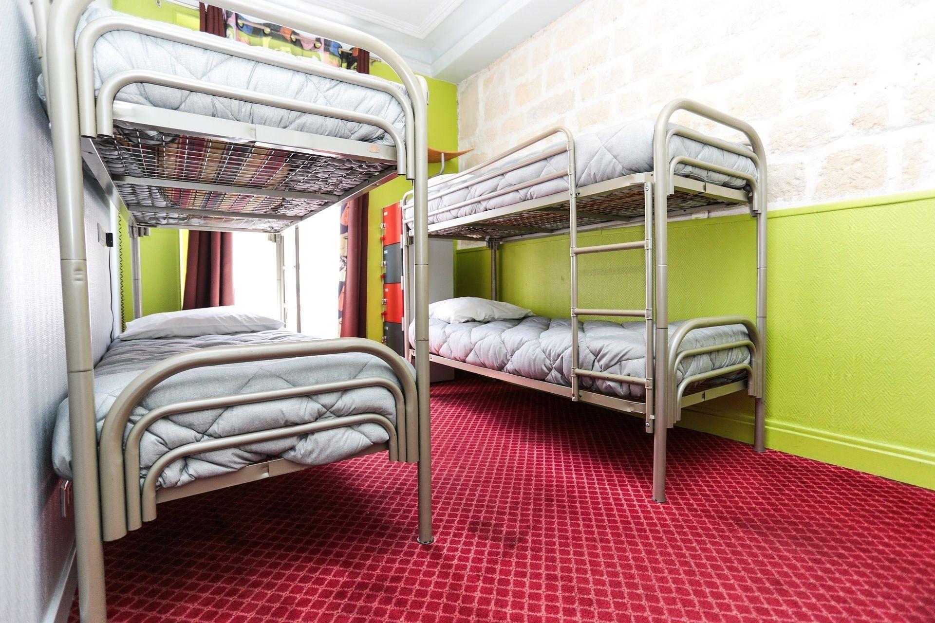 Le Regent Montmartre By Hiphophostels Hostel Paris