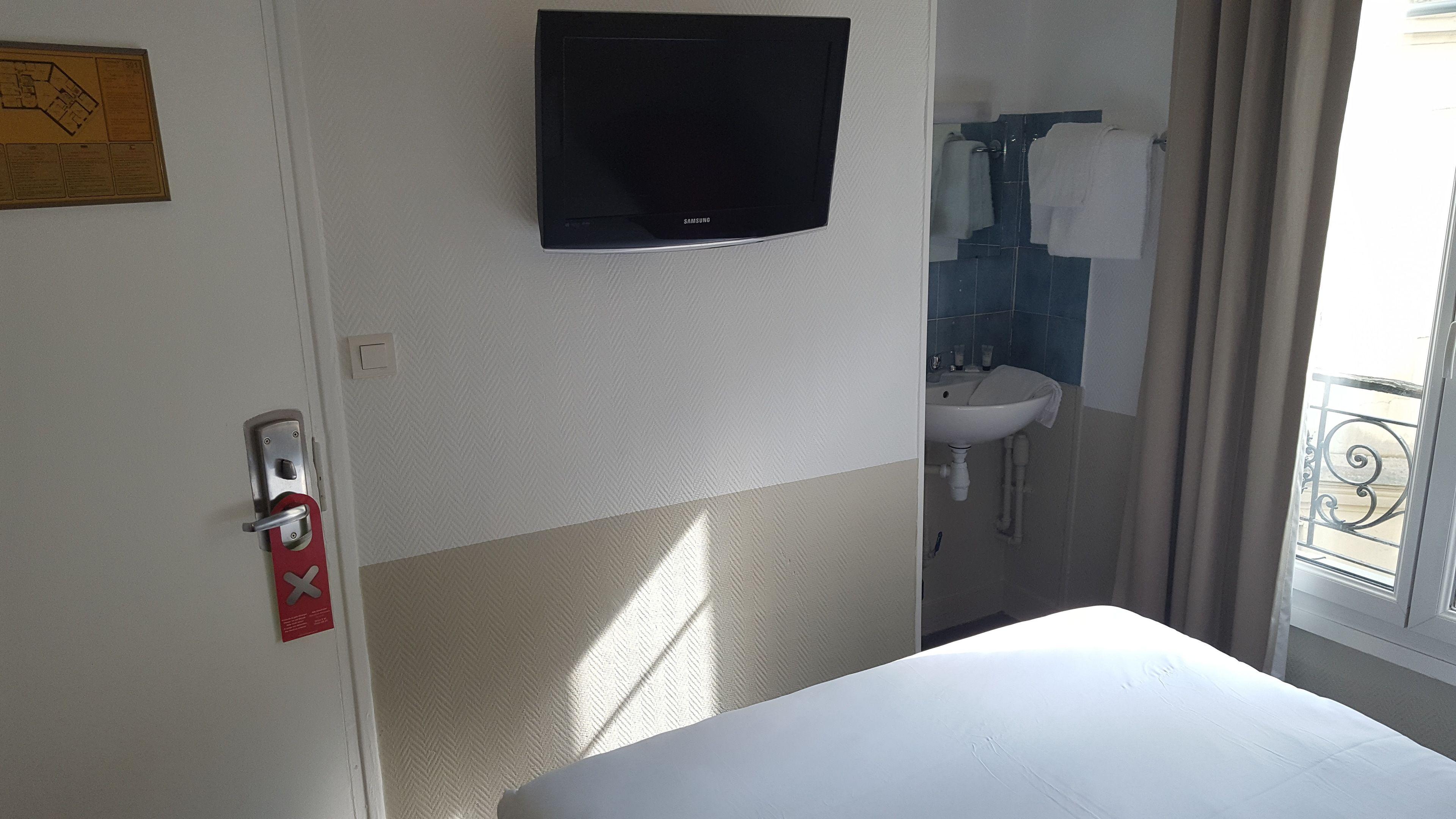 Le Regent Montmartre By Hiphophostels *