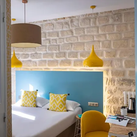 Hostel Le Regent Montmartre By Hiphophostels