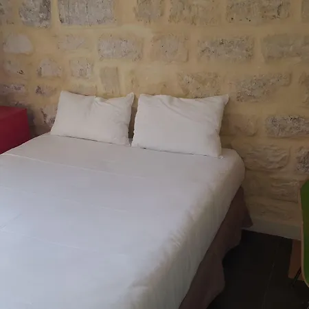 Le Regent Montmartre By Hiphophostels Hostel