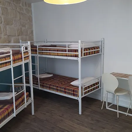Hostel Le Regent Montmartre By Hiphophostels Paris