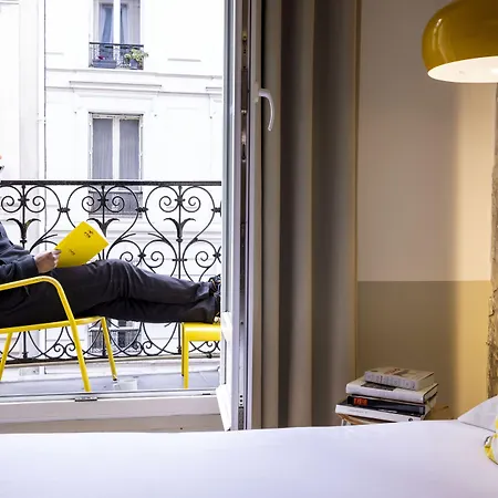 Hostel Le Regent Montmartre By Hiphophostels Paris