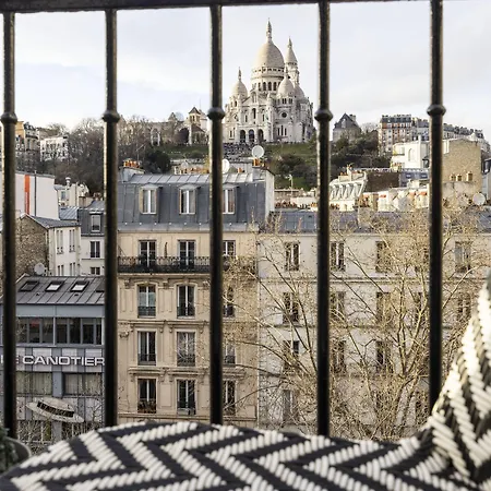 Le Regent Montmartre By Hiphophostels